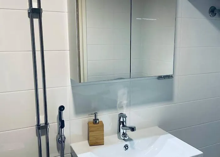 Seaview & Lots Of Sunlight 公寓 *